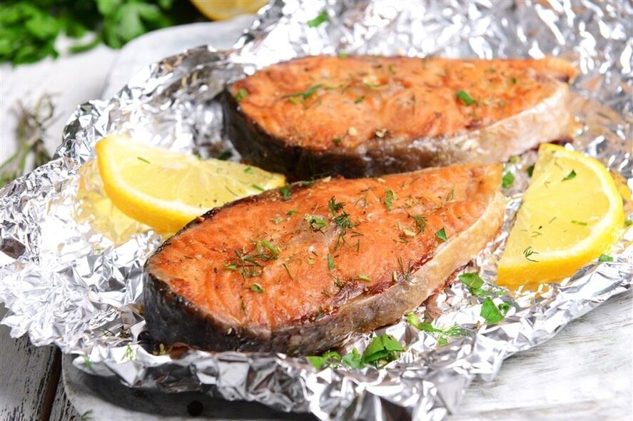 pečene ribe v foliji za vašo najljubšo prehrano